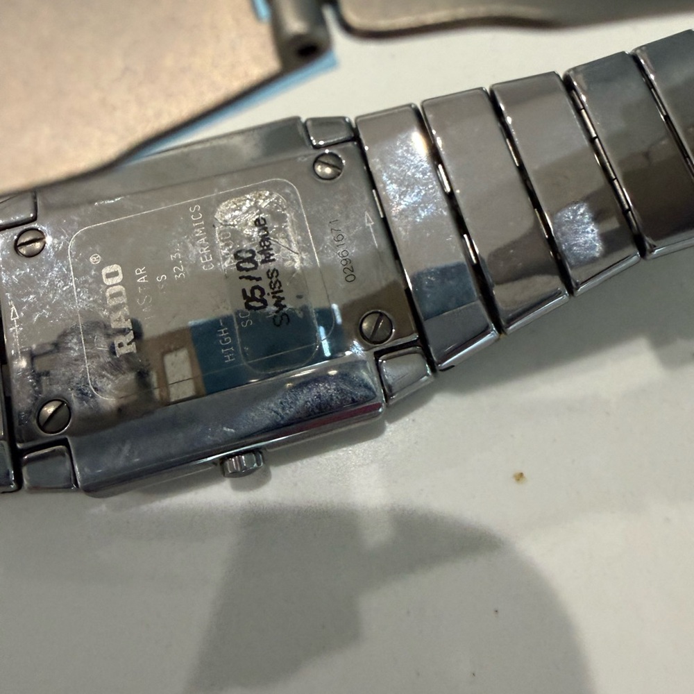 Rado Jubile Black Dial Ceramic Watch with Gold Trim - Picture 3 of 3